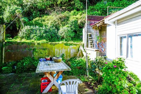 Photo of property in 47 Moa Point Road, Moa Point, Wellington, 6022