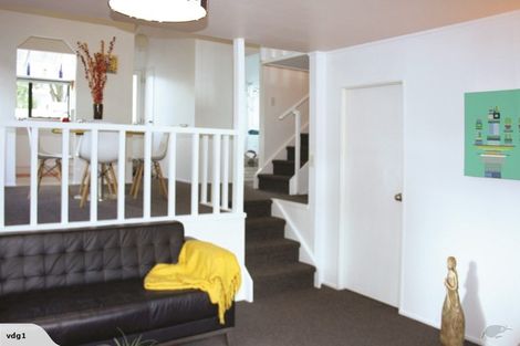 Photo of property in 6/24 Beswick Place, Birkdale, Auckland, 0626