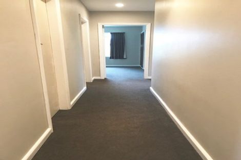 Photo of property in 40 Liverton Crescent, Bishopdale, Christchurch, 8053