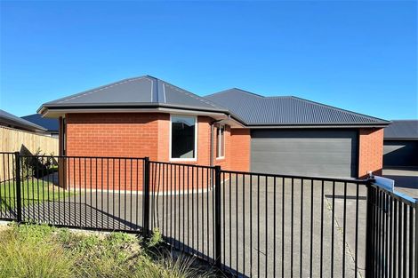 Photo of property in 1b Clifford Place, Amberley, 7410