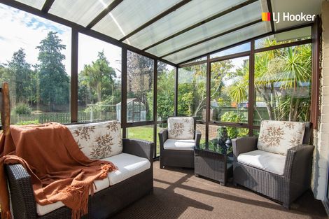 Photo of property in 21 Kinmont Crescent, Kinmont Park, Mosgiel, 9024