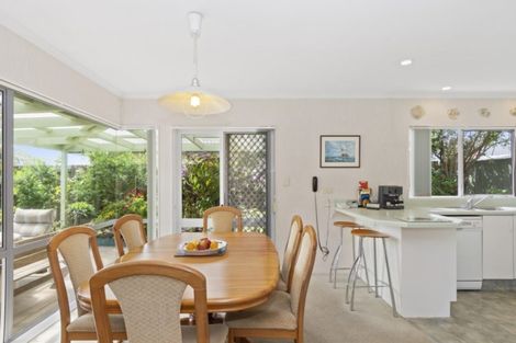 Photo of property in 2 Lasiandra Place, Mount Maunganui, 3116