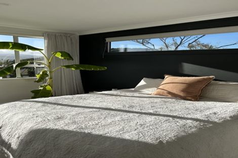 Photo of property in 115 Kahu Road, Paremata, Porirua, 5024