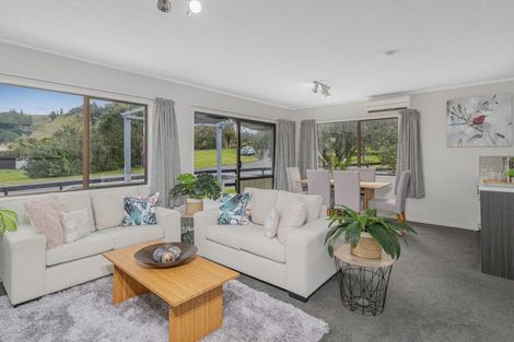 Photo of property in 5 Centennial Drive, Whitianga, 3510