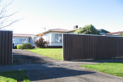 Photo of property in 27 Langley Avenue, Milson, Palmerston North, 4414