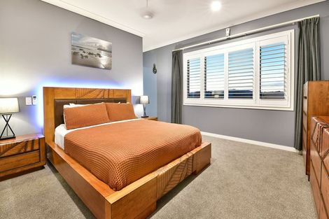 Photo of property in 10 Joblin Road, Wainui, Silverdale, 0994