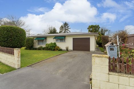 Photo of property in 17 Bracebridge Street, Kaiapoi, 7630