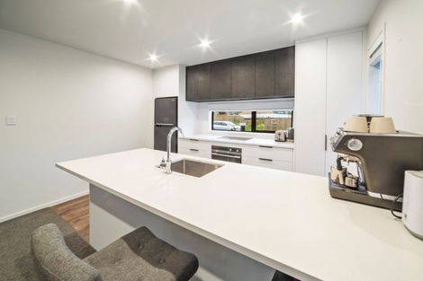 Photo of property in 76 Jacks Landing Drive, Hamilton Lake, Hamilton, 3204