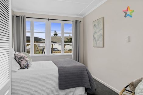 Photo of property in 1/25 Benge Crescent, Naenae, Lower Hutt, 5011