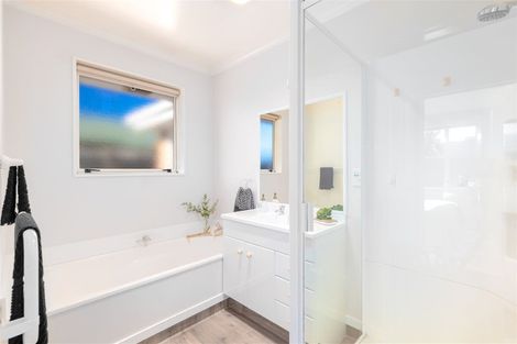 Photo of property in 2 Daniela Lane, Linwood, Christchurch, 8062