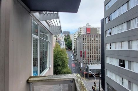 Photo of property in Dixon Towers, 10/115 Dixon Street, Te Aro, Wellington, 6011