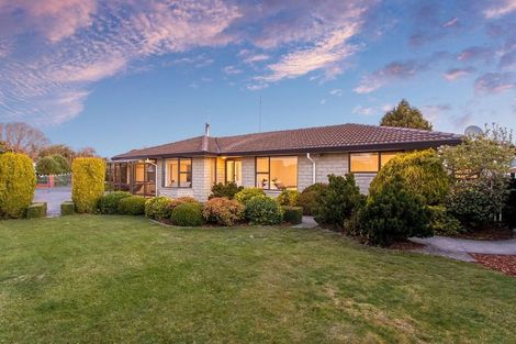 Photo of property in 271 Sawyers Arms Road, Bishopdale, Christchurch, 8053