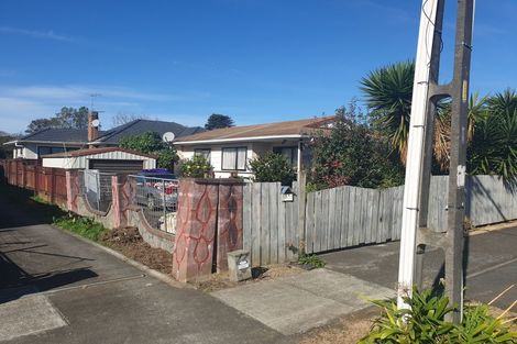 Photo of property in 1/27 Driver Road, Mangere East, Auckland, 2024