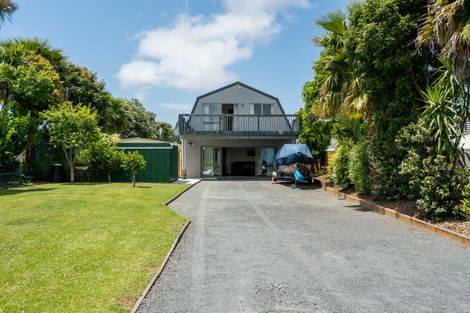 Photo of property in 4 Halyard Way, Mangawhai, 0505
