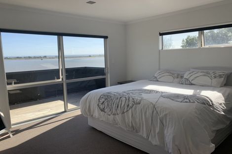 Photo of property in 588 Pukehina Parade, Pukehina, Te Puke, 3189