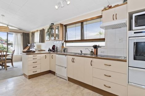 Photo of property in 92 Valley Road, Mount Maunganui, 3116
