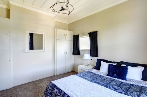 Photo of property in 235 Ravensbourne Road, Ravensbourne, Dunedin, 9022