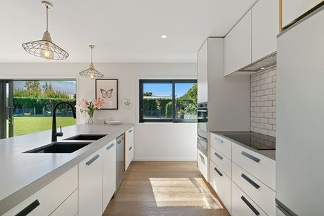 Photo of property in 26 Pisa Moorings Road, Mount Pisa, Cromwell, 9383