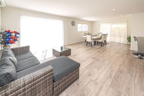 Photo of property in 30 Longbeach Drive, Castlecliff, Whanganui, 4501