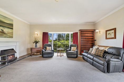 Photo of property in 120 Kawiu Road, Levin, 5510