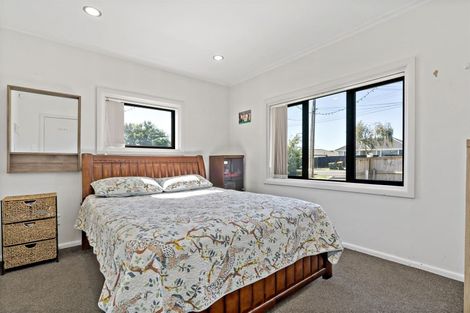 Photo of property in 1/20 Russell Road, Manurewa, Auckland, 2102