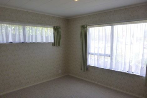 Photo of property in 27 Fitzherbert Street, Alicetown, Lower Hutt, 5010