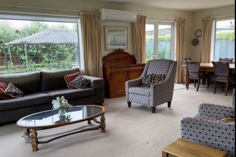 Photo of property in 17 Perrow Street, Wanaka, 9305