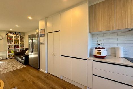 Photo of property in 47 Whai Hua Lane, Mangere Bridge, Auckland, 2022