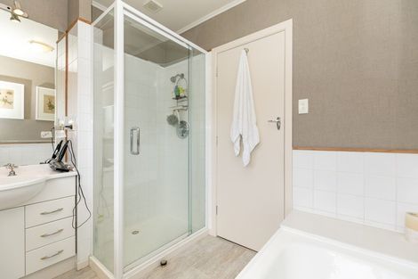 Photo of property in 7 Pulham Crescent, Queenwood, Hamilton, 3210