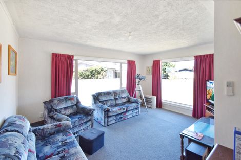 Photo of property in 13 Fraser Crescent, Twizel, 7901