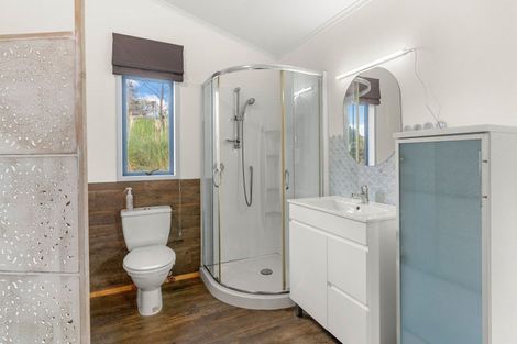 Photo of property in 227 Ararua Road, Waiotira, 0193