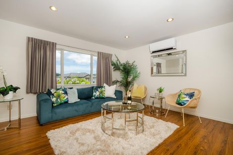 Photo of property in 47 South Kensington Way, Henderson, Auckland, 0612