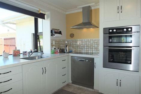 Photo of property in 15 Temple Crescent, Gleniti, Timaru, 7910