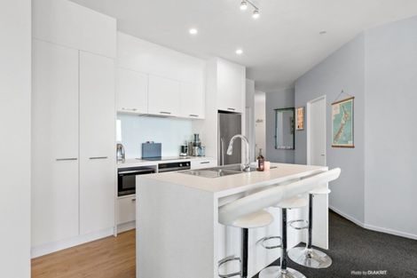 Photo of property in Stadium Garden Flats, 415/107 Thorndon Quay, Pipitea, Wellington, 6011