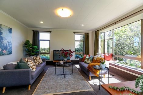 Photo of property in 1042 Carrington Road, Hurworth, New Plymouth, 4371