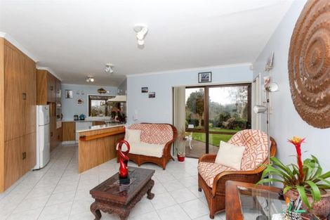 Photo of property in 62 Karina Road, Merrilands, New Plymouth, 4312