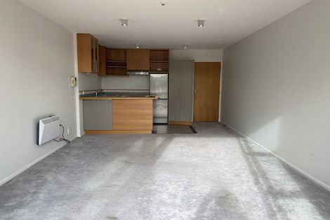 Photo of property in 50b Hawker Street, Mount Victoria, Wellington, 6011