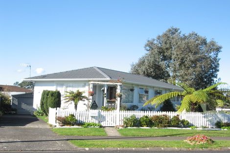 Photo of property in 39 Aarts Avenue, Manurewa, Auckland, 2102
