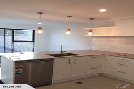 Photo of property in 5a Breakwater Way, Whitby, Porirua, 5024