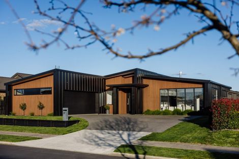 Photo of property in 27 Helen June Avenue, Flagstaff, Hamilton, 3210