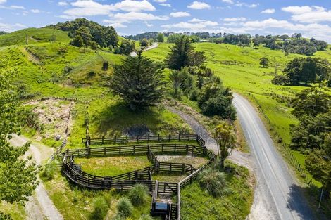 Photo of property in 278 Griffin Road, Maungaturoto, 0583