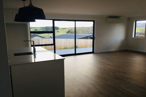 Photo of property in 2 Hikuwai Lane, Warkworth, 0910
