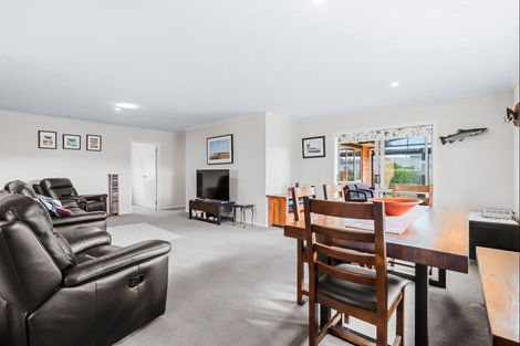 Photo of property in 11 Marshall Close, Motuoapa, Turangi, 3382