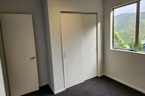 Photo of property in 17 Manitoba Place, Kingston, Wellington, 6021