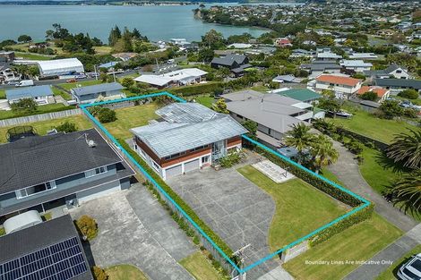 Photo of property in 27 Tiri Road, Manly, Whangaparaoa, 0930