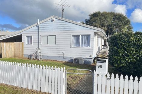 Photo of property in 95 Sykes Road, Weymouth, Auckland, 2103