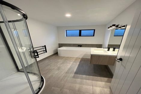 Photo of property in 69 Shepherd Road, Jacks Point, Queenstown, 9371