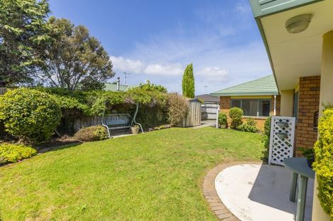 Photo of property in 6 Mistral Place, Paraparaumu Beach, Paraparaumu, 5032