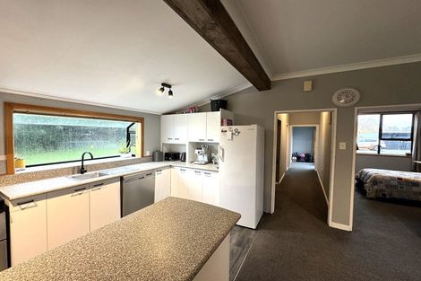 Photo of property in 51 Allan Street, Waiwera South, Clinton, 9584