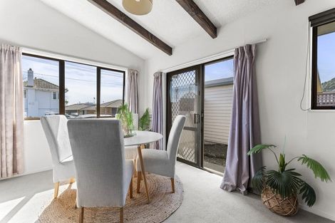 Photo of property in 1/39 Fulford Street, New Plymouth, 4310